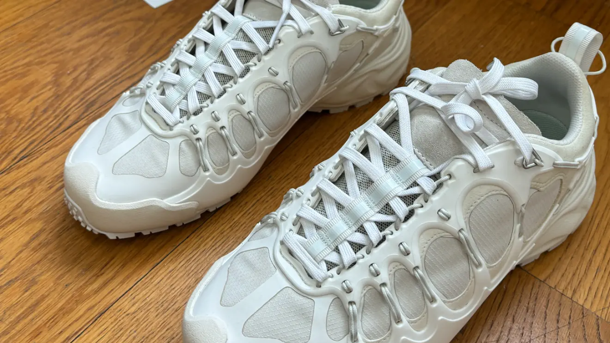 Xu hướng nổi bật tại Tuần lễ Thời trang Nam Paris Xuân Hè 2025 Hinh anh 10: Xu huong noi bat tai Tuan le Thoi trang Nam Paris Xuan He 2025