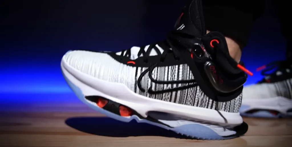 Hinh anh 4: Top 8 mau giay bong ro chuyen danh cho nguoi chan be