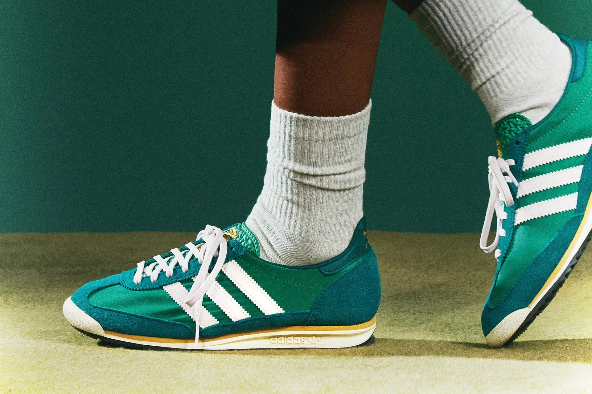 Hinh anh 5: Xu huong sneaker hien tai: Kieu dang retro co dien thap nien 70-80