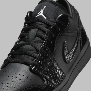 Giay Nike Air Jordan 1 Low 'Black Patent' HJ7743-010