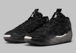 Giay Nike Air Jordan 39 'Lumiere' FQ0213-001