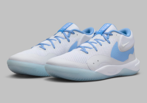 Giay Nike Hyperquick 'White Valor Blue' FN4678-101