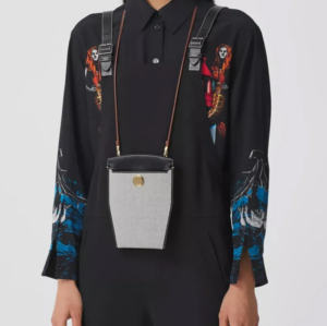 Tui Burberry Mini Society Phone 'Black' 80407891