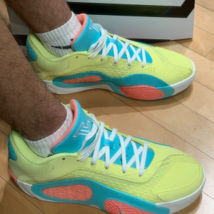 Giay Nike Air Jordan Tatum 2 'Lemonade' FJ6457-700