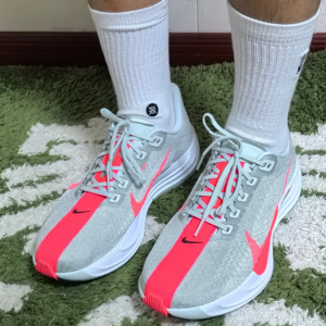 Giay Nike Pegasus Plus 'Barely Grey Hot Punch' FQ7262-001