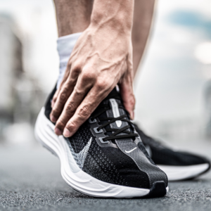 Giay Nike Pegasus Plus 'Black Pure Platinum' FQ7262-002