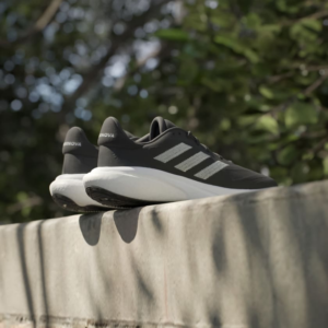 Giay Adidas Supernova 3 'Black Wonder Silver' IE4345