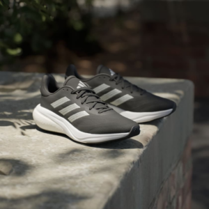 Giay Adidas Supernova 3 'Black Wonder Silver' IE4345