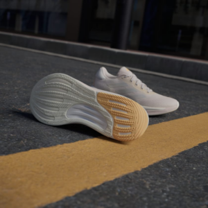 Giay Adidas Supernova Stride 'Putty Mauve Spark' IE4624