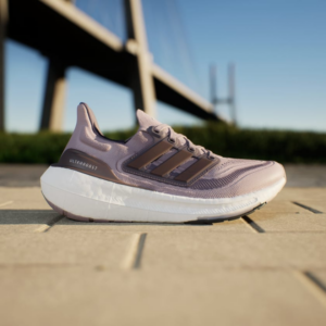 Giay Adidas Ultraboost Light 'Purple' IE3336