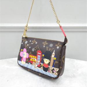 Tui Louis Vuitton Vivienne in London 'Brown' M80863