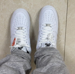 Giay Nike Wmns Air Force 1 '07 EasyOn 'White' DX5883-100