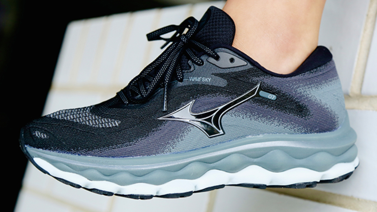 Khám phá 7 lựa chọn giày chạy bộ êm ái phù hợp với bạn Hinh anh 6: Kham pha 7 lua chon giay chay bo em ai phu hop voi ban