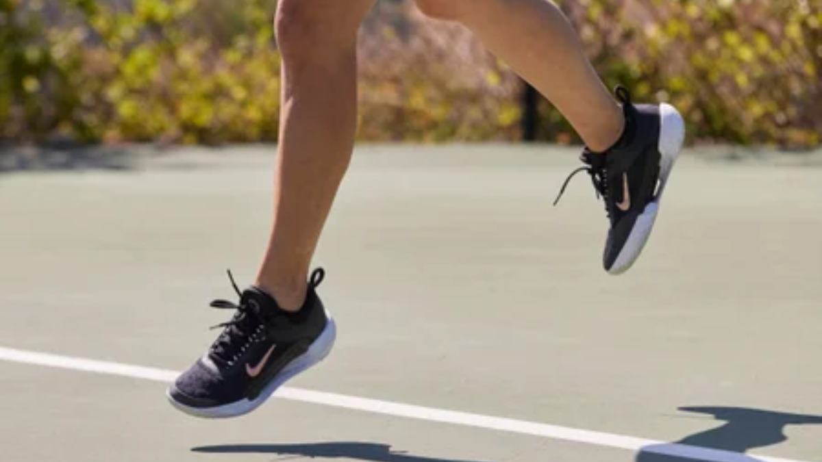 Review chi tiết Nike Court Zoom NXT: Có đáng để sở hữu? Hinh anh 1: Review chi tiet Nike Court Zoom NXT: Co dang de so huu?