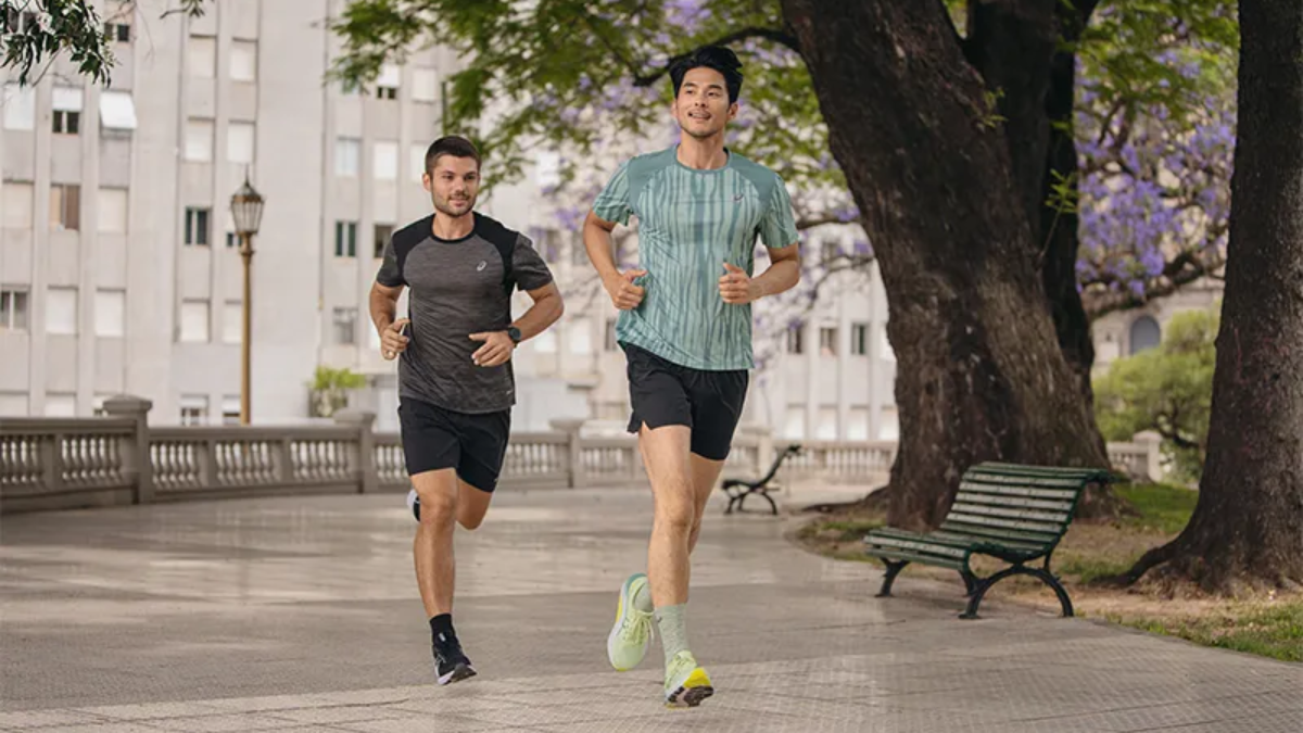 Hinh anh 9: Review Asics Kayano 31: Kiem soat chuyen dong hoan hao