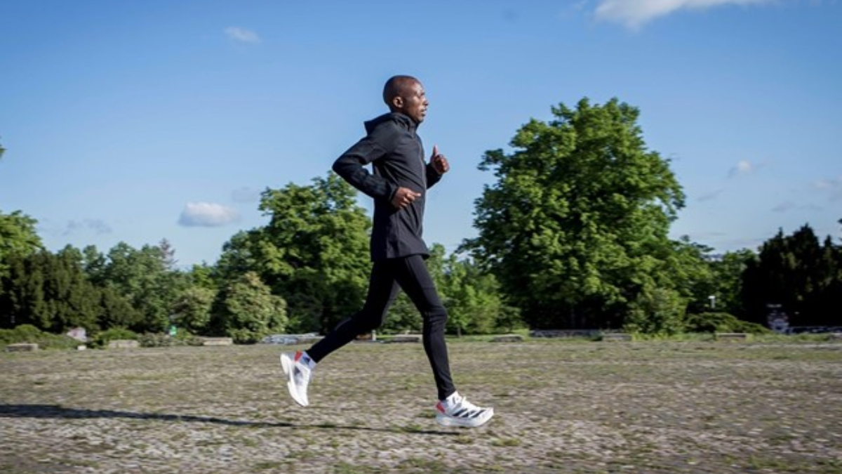 Hinh anh 2: Review adidas Adizero Adios Pro 3: Sieu giay linh hoat so 1