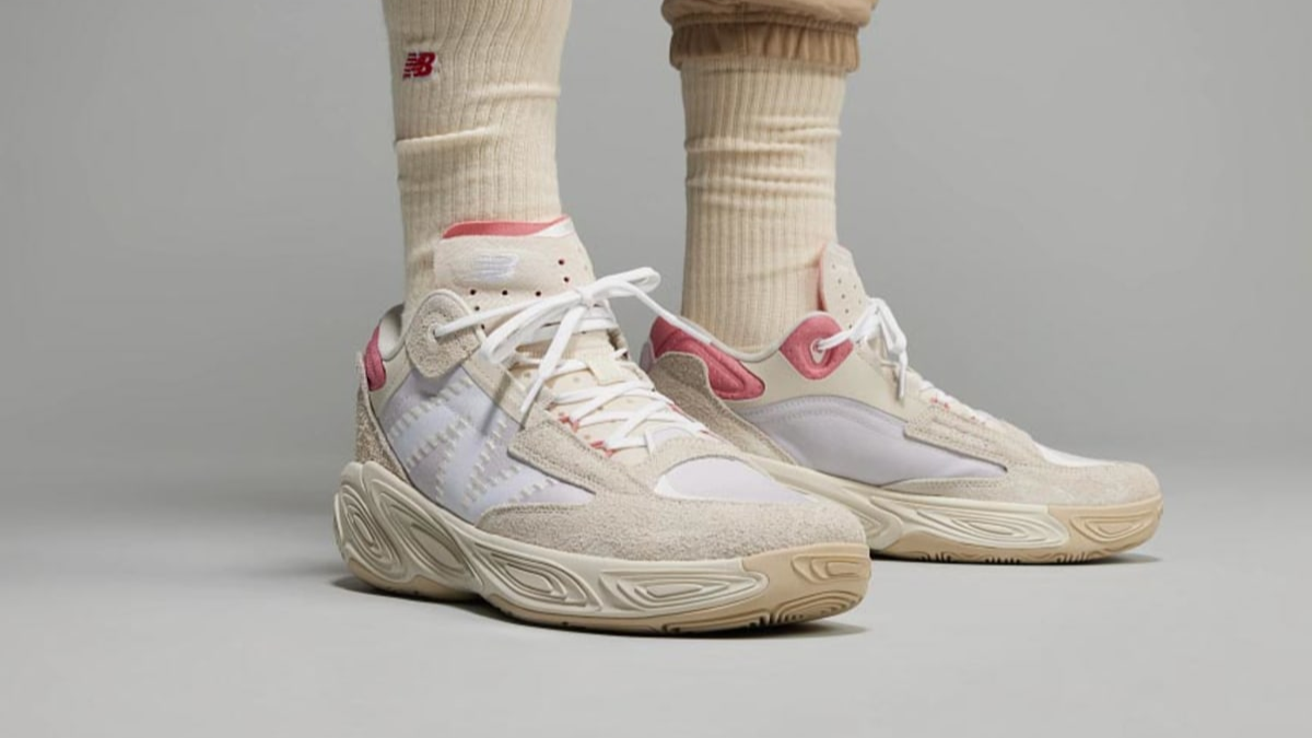 Top những đôi giày bóng rổ hỗ trợ những pha bóng đỉnh cao Hinh anh 5: Top nhung doi giay bong ro ho tro nhung pha bong dinh cao