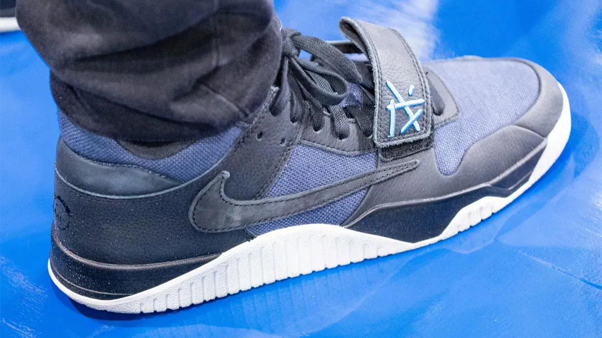 Cận cảnh các bản collab Travis Scott x Jordan năm 2024-2025 Hinh anh 3: Can canh cac ban collab Travis Scott x Jordan nam 2024-2025