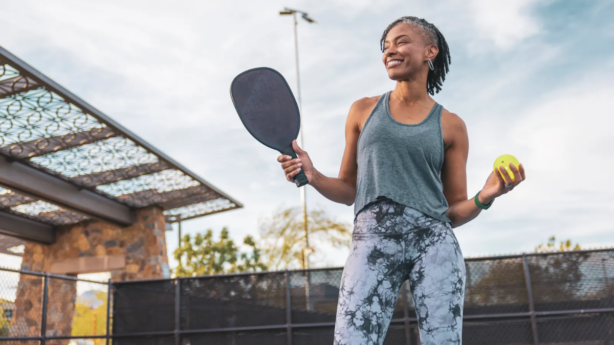 Bí quyết lựa chọn giày Pickleball giúp bạn thắng mọi giải đấu Hinh anh 8: Bi quyet lua chon giay Pickleball giup ban thang moi giai dau