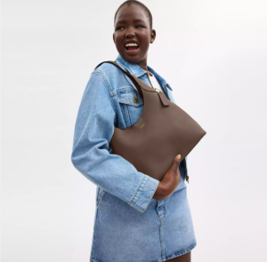 Tui Coach Brooklyn Shoulder Bag 28 'Brass' CU068-B4MPL