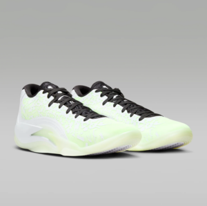 Giay Nike Air Jordan Zion 3 'No Guts' DR0675-110