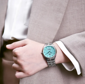 Dong Ho Vivienne Westwood 'Blue' DWVV281TQSL