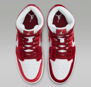 Giay Nike Air Jordan 1 Mid SE 'Red Velvet' FZ3334-100