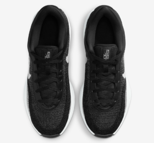 Giay Nike Air Zoom GT Hustle Academy EP 'Black White' FJ7808-003