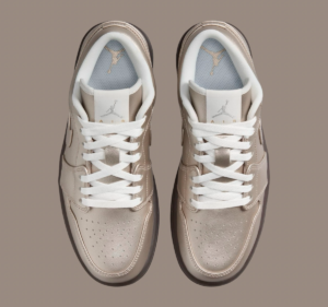 Giay Nike Air Jordan 1 Low SE 'Metallic Zinc' HQ3529-099