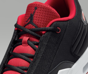 Giay Nike Air Jordan Max Aura 6 'Black Red' FQ8298-006