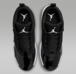 Giay Nike Air Jordan Max Aura 6 'Black White' FQ8298-010