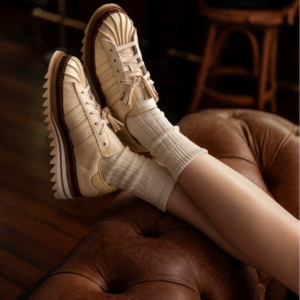 Giay Adidas Superstar x CLOT 'Crystal Sand' JQ6117