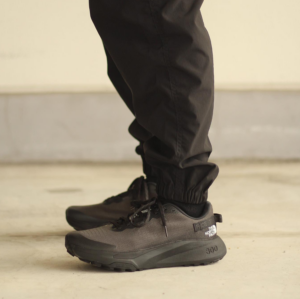 Giay The North Face Altamesa 300 'Black' NF0A8A9R-MN8