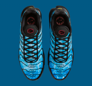 Giay Nike Air Max Plus 'Shark Attack' HQ3824-001