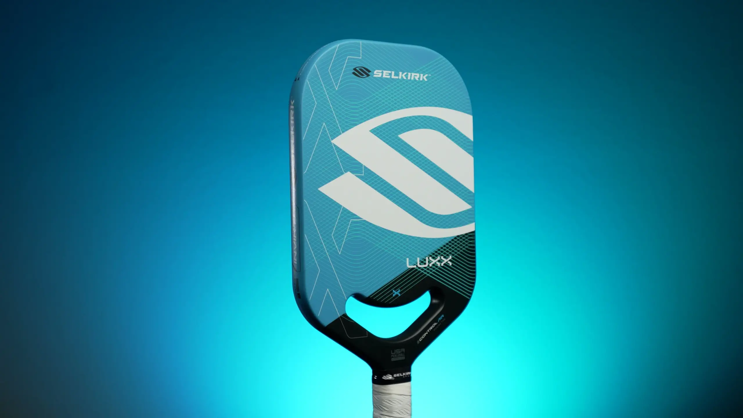 Danh Gia Selkirk Luxx Control Air Invikta: Do Chinh Xac va Kha Nang Kiem Soat