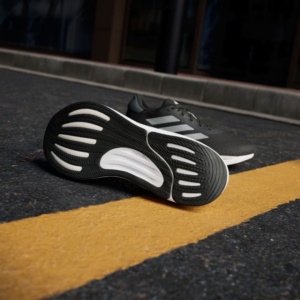 Giay Adidas Supernova Stride 'Black' IG8317