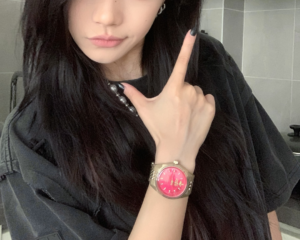 Dong Ho Vivienne Westwood 50 'Gold Pink' DWVV251RRGD