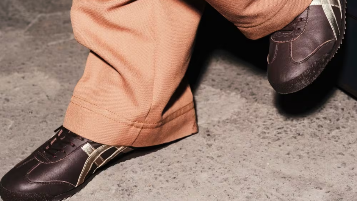 Bật mí 9 xu hướng giày sneaker đình đám mùa thu 2024 Hinh anh 8: Bat mi 9 xu huong giay sneaker dinh dam mua thu 2024