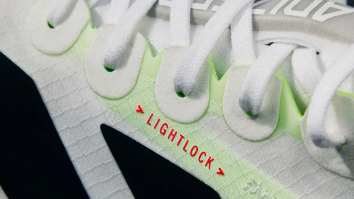 So sánh adidas Adizero Adios Pro Evo 1 và Adizero Adios Pro 4 Hinh anh 2: So sanh adidas Adizero Adios Pro Evo 1 va Adizero Adios Pro 4