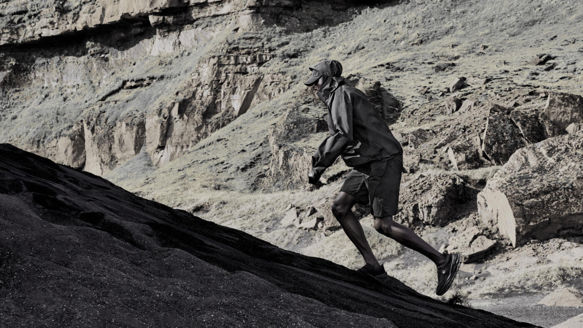 Puma x Heliot Emil: Dinh cao cua phong cach don sac