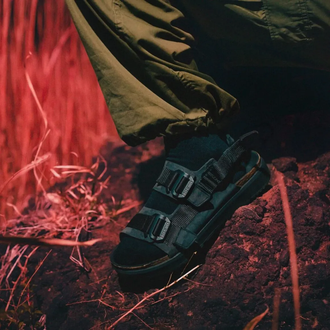 Top những mẫu Birkenstock đắt hàng nhất 2024 Hinh anh 6: Top nhung mau Birkenstock dat hang nhat 2024