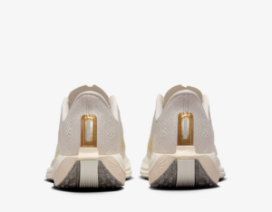 Giay Nike ZoomX Pegasus Plus 'Light Orewood' FQ7261-100