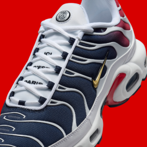 Giay Nike Air Max Plus 'PSG' FZ4776-100