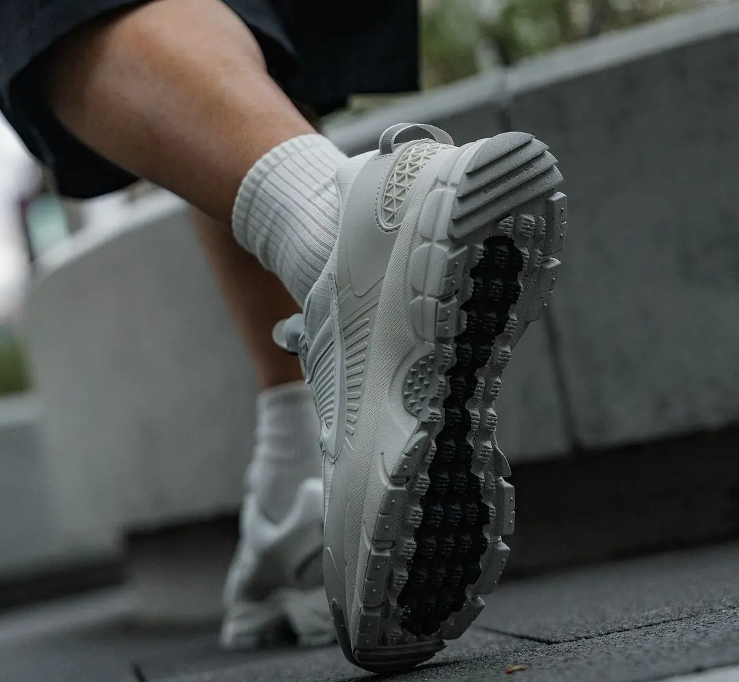 Giày Nike Zoom Vomero Roam 'Summit White' HV5951-100 - Ảnh 3