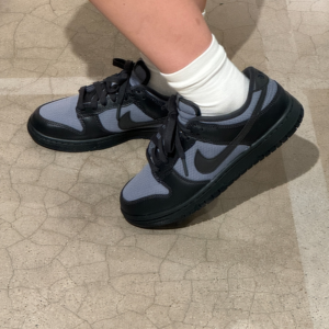 Giay Nike Dunk Low SE 'Off Noir Smoke Grey' FZ3052-001