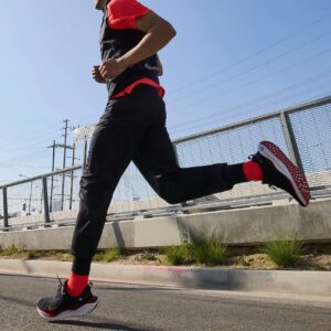 Giay Nike ReactX Infinity Run 4 'Black Fire Red' DR2665-007