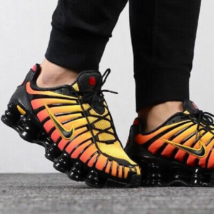 Giay Nike Shox TL 'Sunrise Gradient' AV3595-004