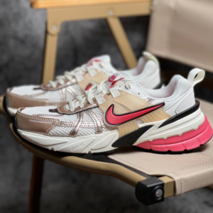 Giay Nike V2K Run 'Guava Ice' HJ7389-838