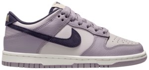 Giay Nike Dunk Low GS 'Light Violet Ore' HQ3573-202