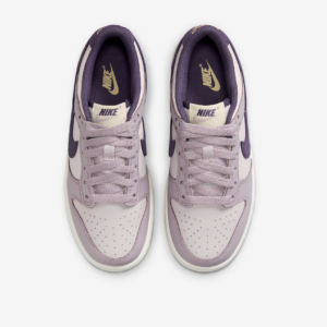 Giay Nike Dunk Low GS 'Light Violet Ore' HQ3573-202